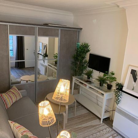 Studio Moderne Au Coeur De Paris Batignolles Exteriér fotografie