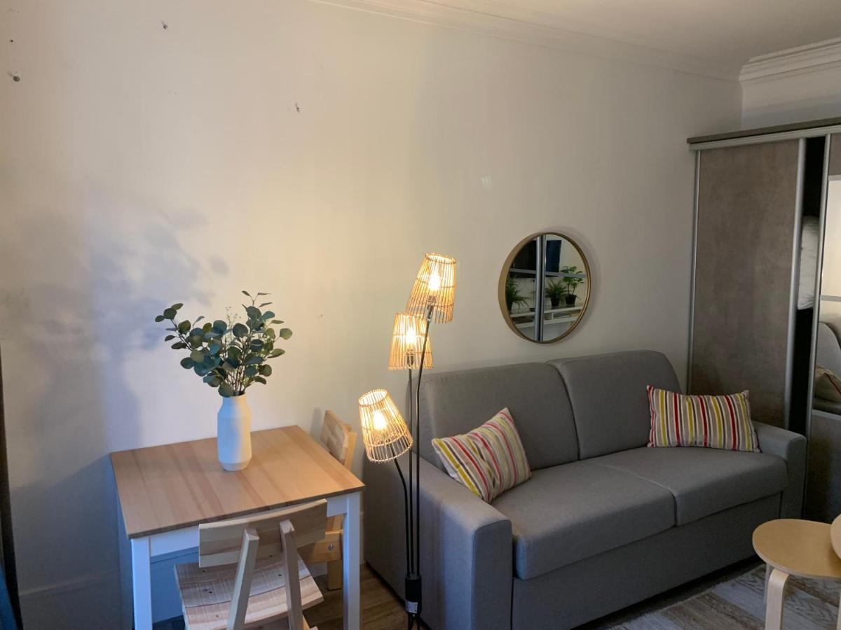 Studio Moderne Au Coeur De Paris Batignolles Exteriér fotografie