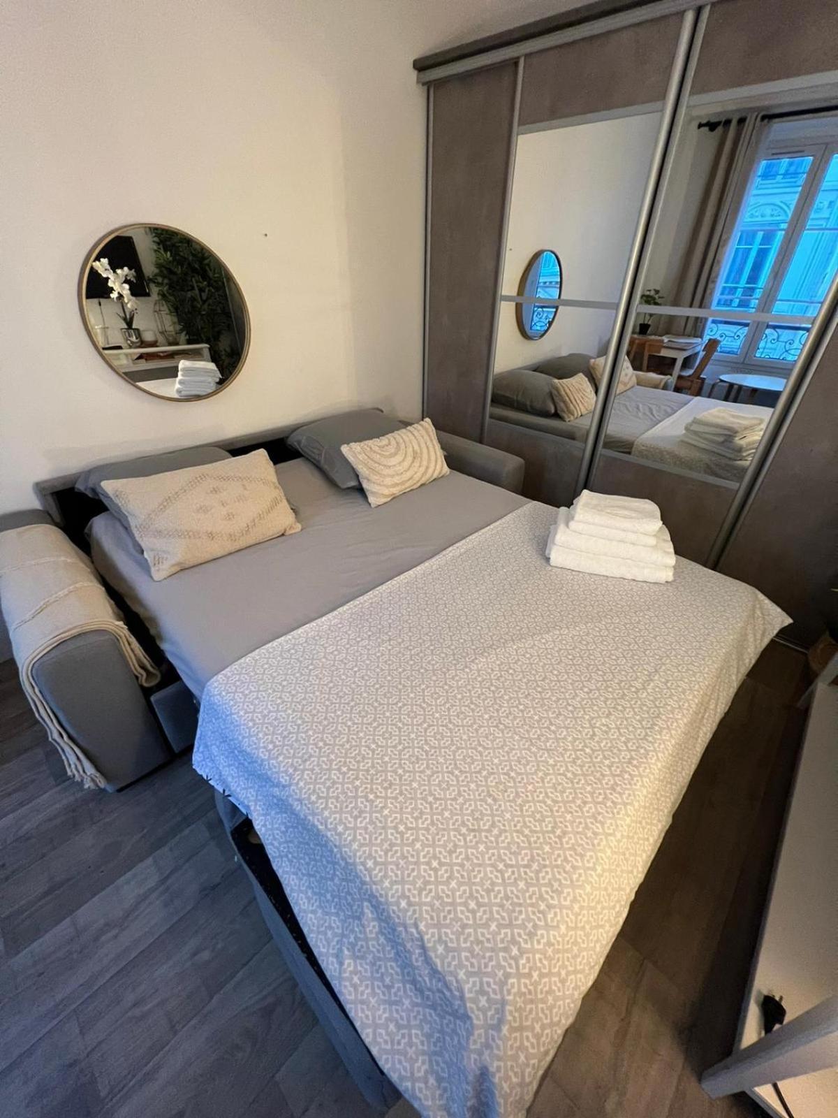 Studio Moderne Au Coeur De Paris Batignolles Exteriér fotografie